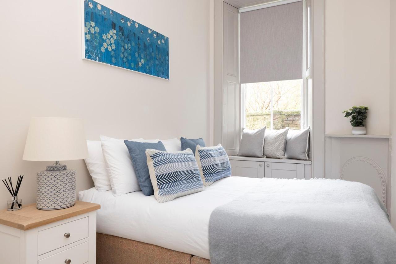 Stylish 3-Bedroom Edinburgh City Getaway Екстериор снимка